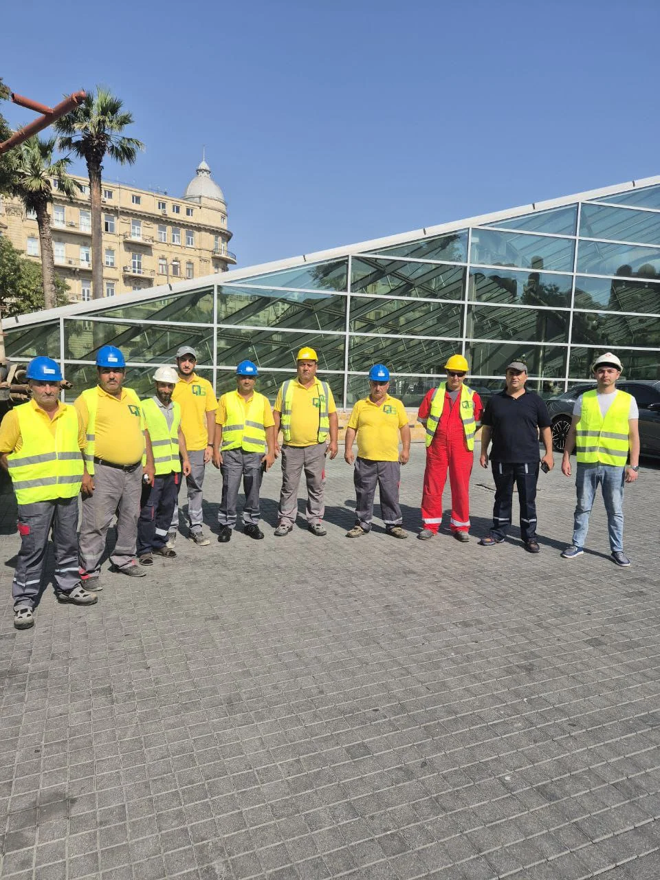 İçərişəhər metrosu sonrası dönmə kamerası və yeraltı dayanacaq